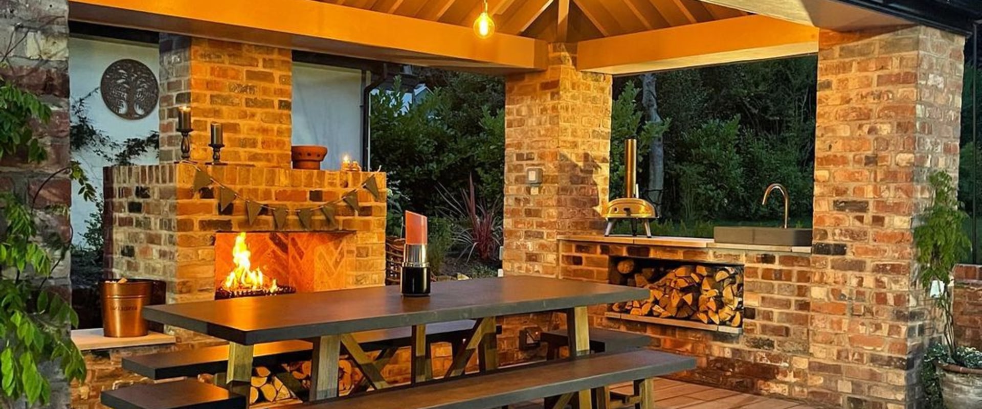 Creating an Outdoor Entertainment Area: The Ultimate DIY Guide