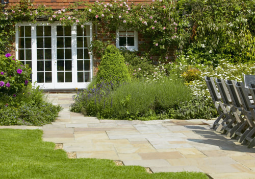 Easy and Efficient Ways to Maintain Your Outdoor Landscaping