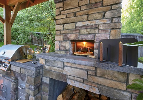 How to Install a Fire Pit or Outdoor Kitchen for Your DIY Renovation Projects